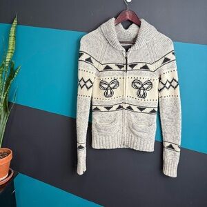 TNA Women's Cardigan with Cream and Black Design wool size XS